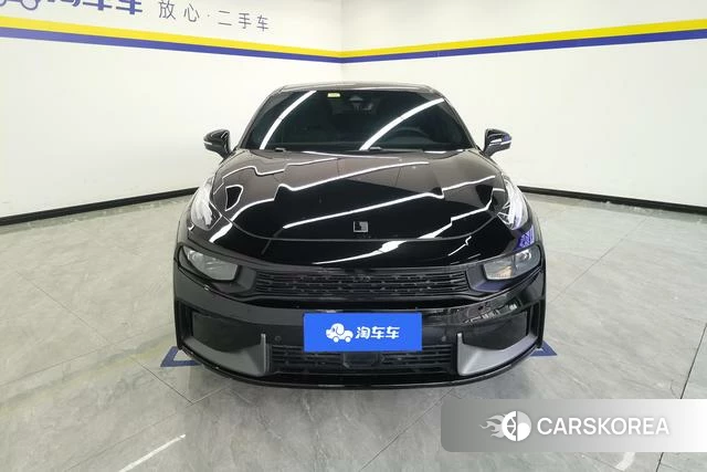 Lynk 03 2022 Черный из Китая