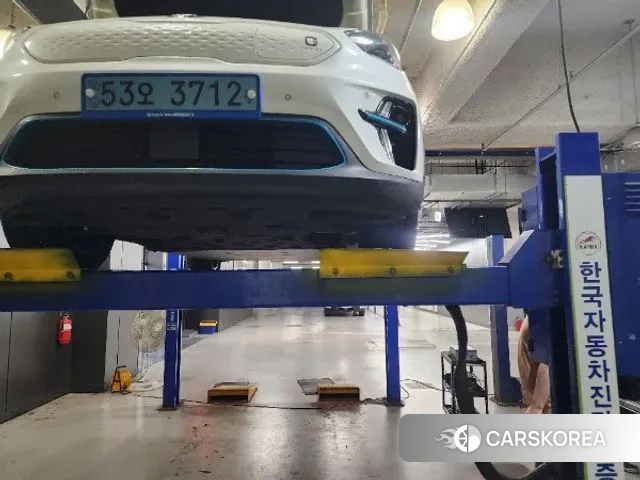 Kia Niro EV 2018 Белый из Кореи