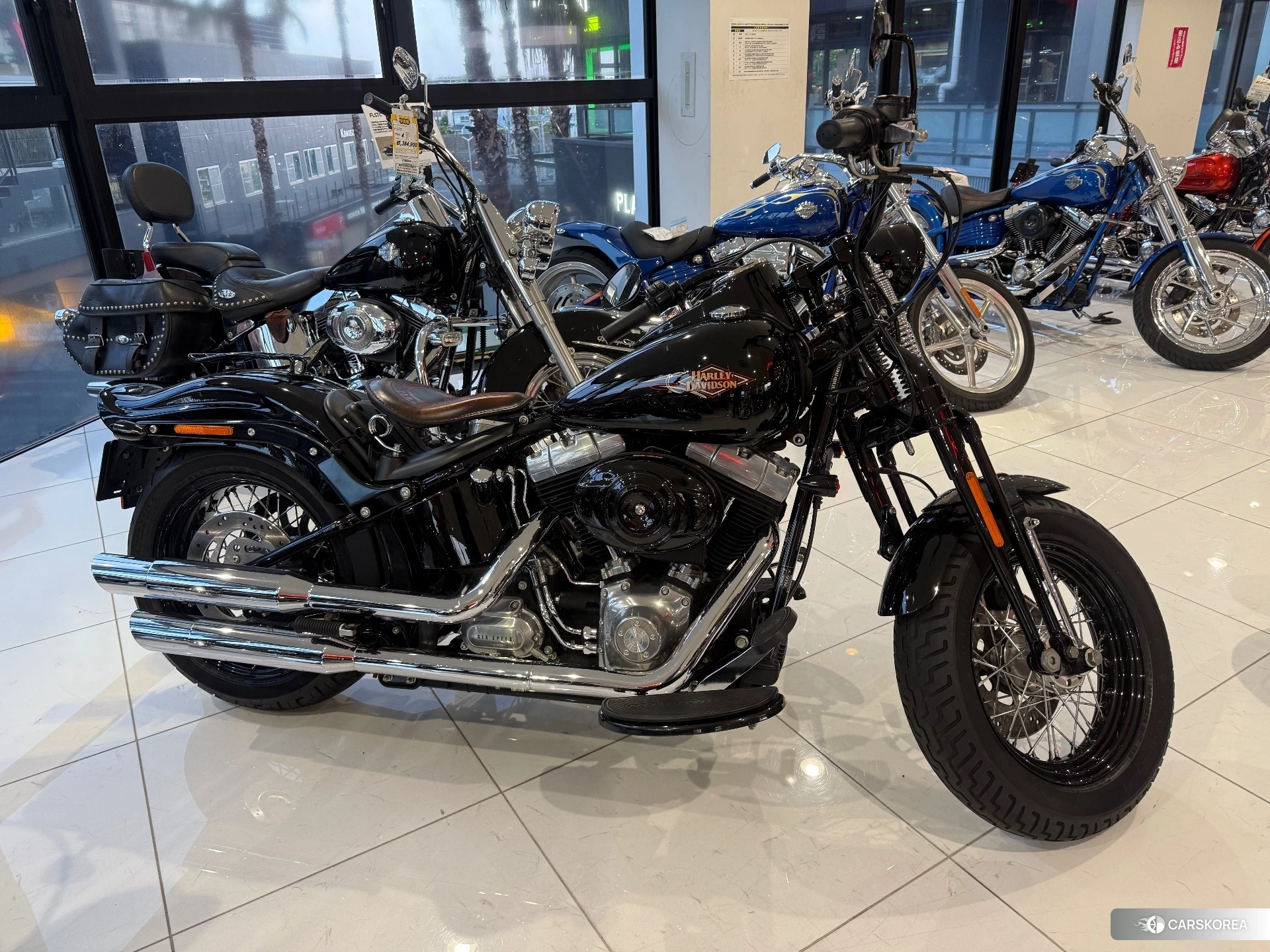 Проданный Harley-Davidson Softail Cross Bones FLSTSB1580 2011 из Японии, фото 2