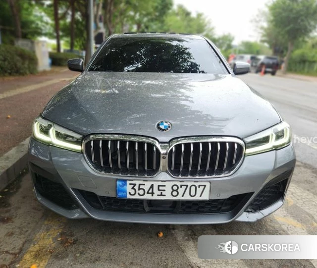 BMW 5 Series (G30) 2023 Серебряный из Кореи
