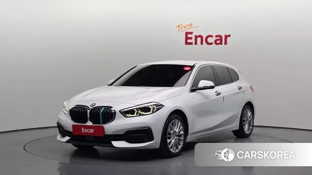 BMW 1 Series (F40) 2020 Белый из Кореи