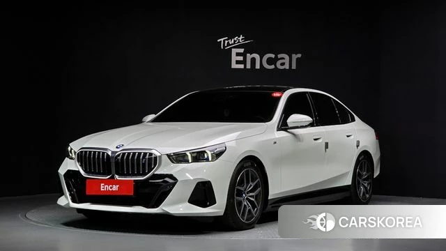 BMW i5 (G60) 2025 Белый из Кореи