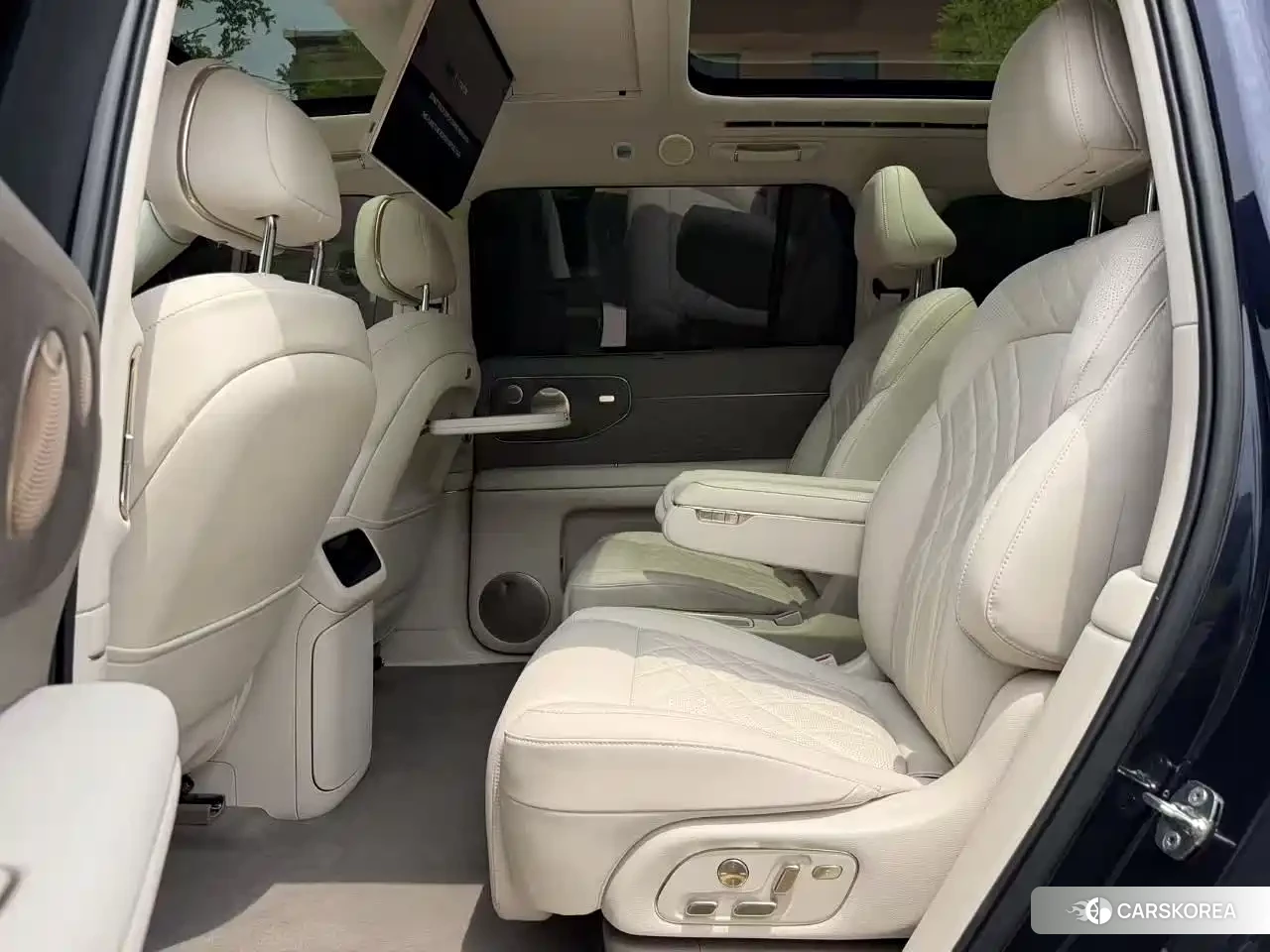 Zhiji Automobile Zhiji LS9 2026 Черный из Китая