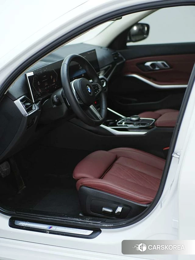 BMW 3 series 2023 Белый из Китая