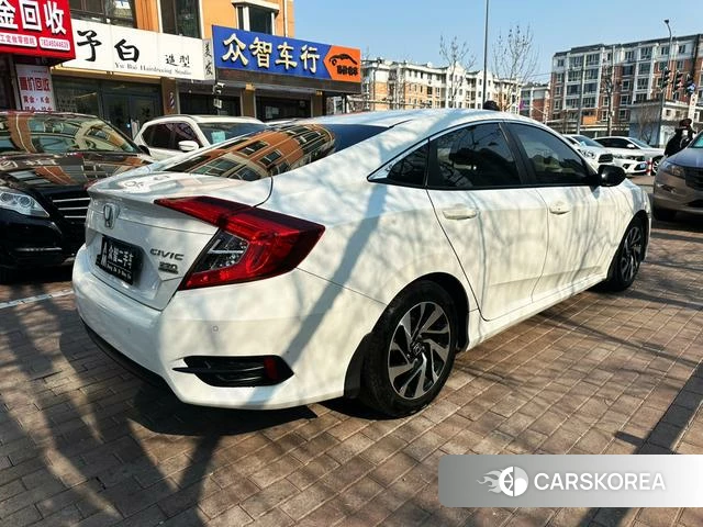 Honda Civic 2019 Белый из Китая