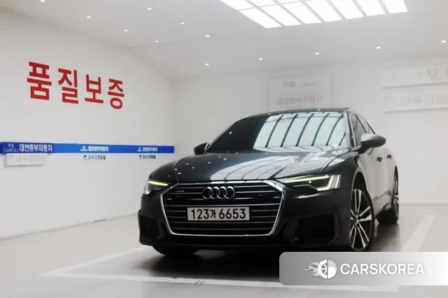 Audi A6 (C8) 2020 Серый из Кореи