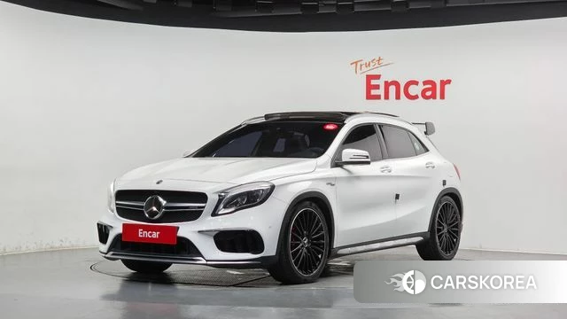 Mercedes-Benz GLA-Class X156 2018 Белый из Кореи