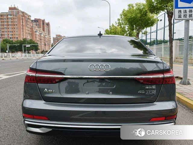 Audi A6L 2025 Темно-серый из Китая