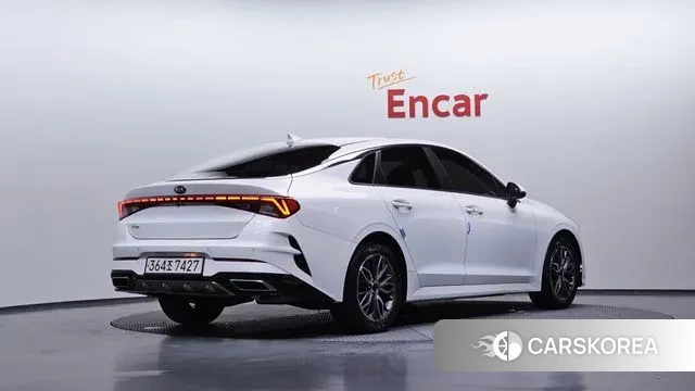Kia K5 3rd generation 2021 Белый из Кореи