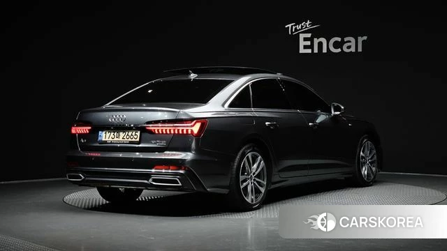 Audi A6 (C8) 2023 Серый из Кореи