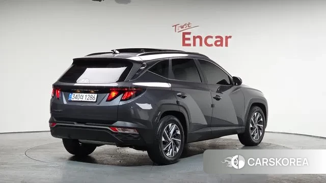 Hyundai Tucson (NX4) 2021 Серый из Кореи