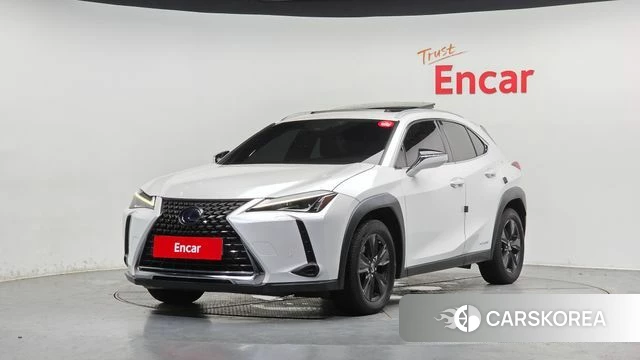 Lexus UX250h 2019 Белый из Кореи