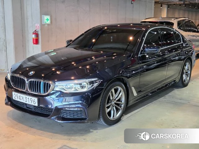 BMW 5 Series (G30) 2020 Синий из Кореи