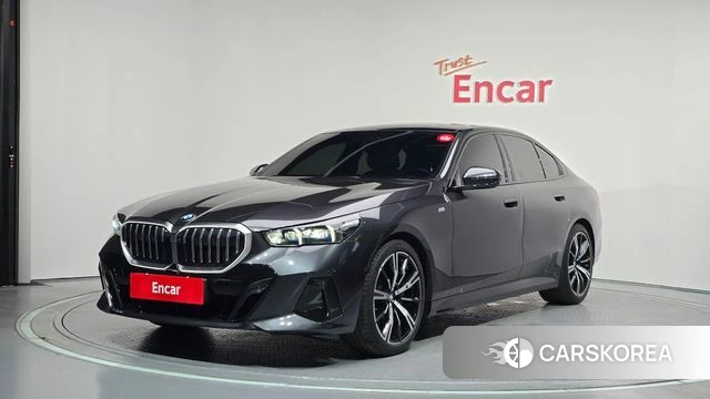 BMW 5 Series (G60) 2024 Серый из Кореи