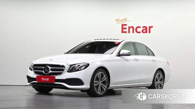 Mercedes-Benz E-Class W213 2020 Белый из Кореи