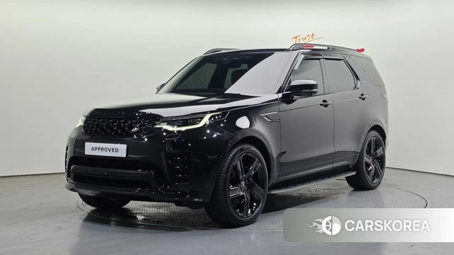 Land Rover Discovery 5 2025 Черный из Кореи