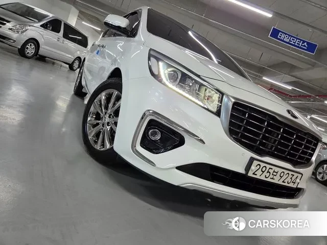 Kia The New Carnival 2020 Жемчужный цвет из Кореи