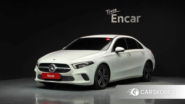 Mercedes-Benz A-Class W177 2021 Белый из Кореи