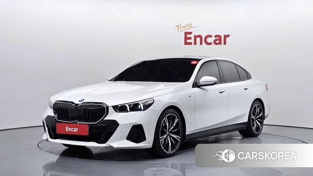 BMW 5 Series (G60) 2025 Белый из Кореи