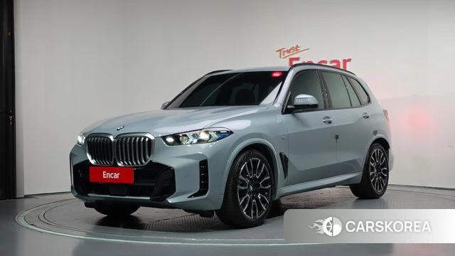 BMW X5 (G05) 2024 Серебристо-серый из Кореи