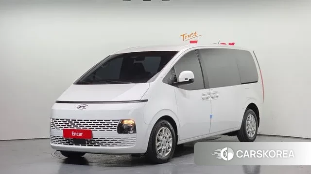 Hyundai Staria 2022 Белый из Кореи