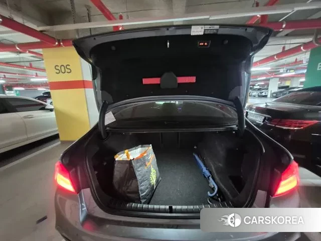 BMW 5 Series (G30) 2018 Серый из Кореи