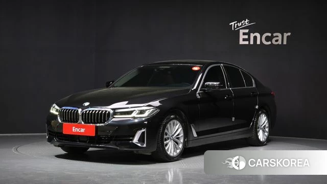 BMW 5 Series (G30) 2022 Черный из Кореи
