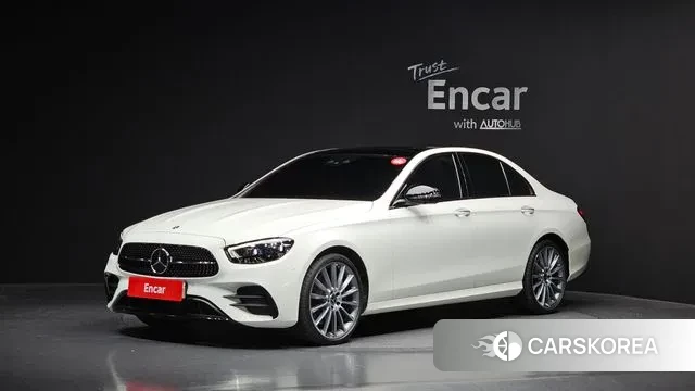Mercedes-Benz E-Class W213 2020 Белый из Кореи