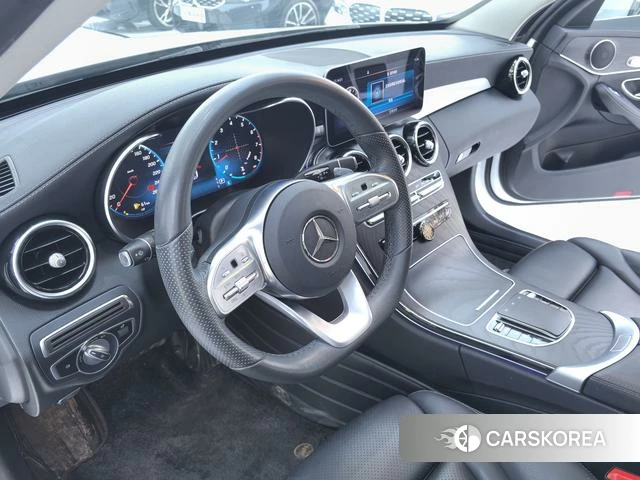 Mercedes-Benz Class C 2021 Белый из Китая