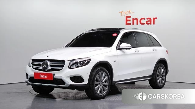 Mercedes-Benz GLC-Class X253 2018 Белый из Кореи