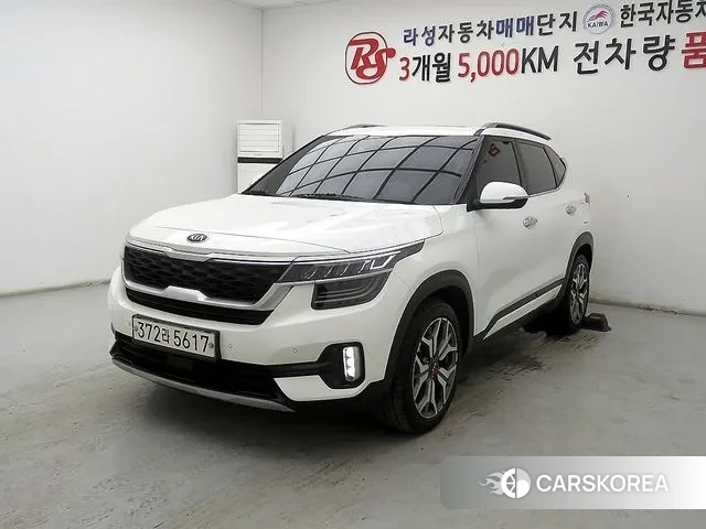 Kia Seltos 2020 Белый из Кореи