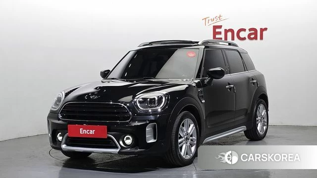 Mini Cooper Countryman 2022 Черный из Кореи