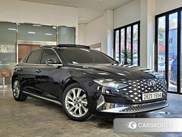Hyundai The New Grandeur IG Hybrid 2021 Черный из Кореи