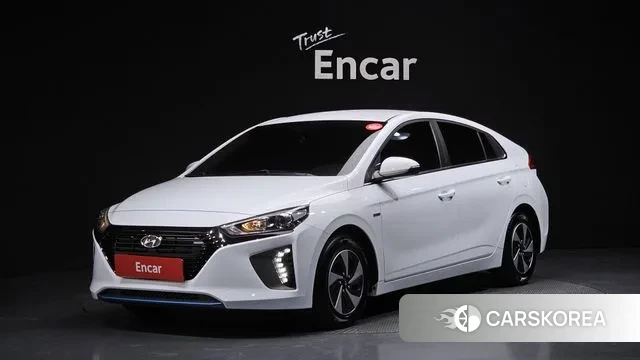 Hyundai Ionic Hybrid 2018 Белый из Кореи