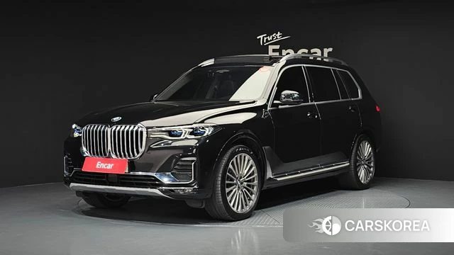 BMW X7 (G07) 2022 Черный из Кореи