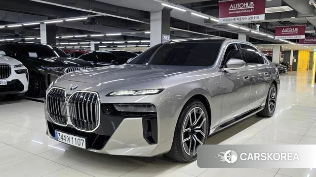 BMW 7 Series (G70) 2025 Серый из Кореи