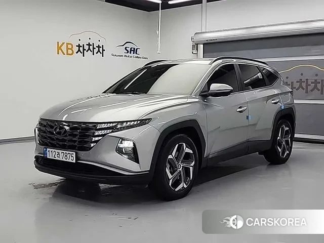 Hyundai Tucson (NX4) 2021 Серебристо-серый из Кореи