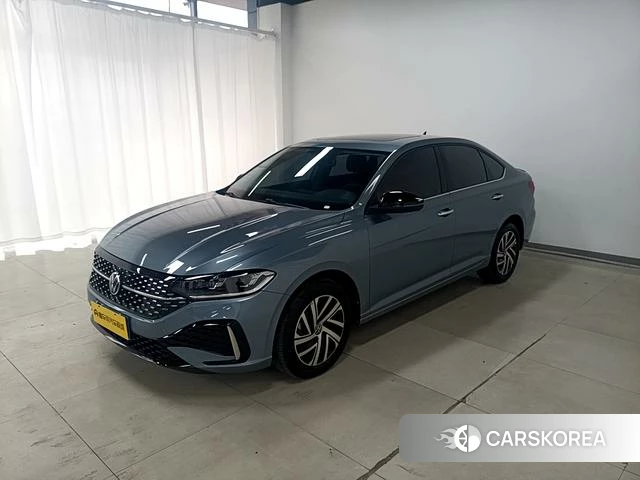Volkswagen Lavida 2023 Синий из Китая