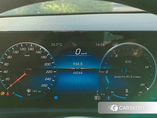 Mercedes-Benz Class A 2022 Белый из Китая
