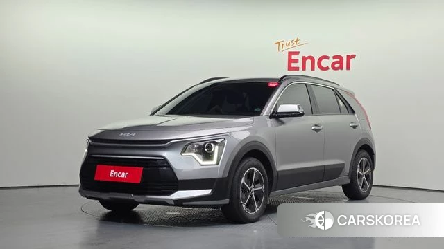Kia Di Ol Nu Niro 2023 Серебристо-серый из Кореи