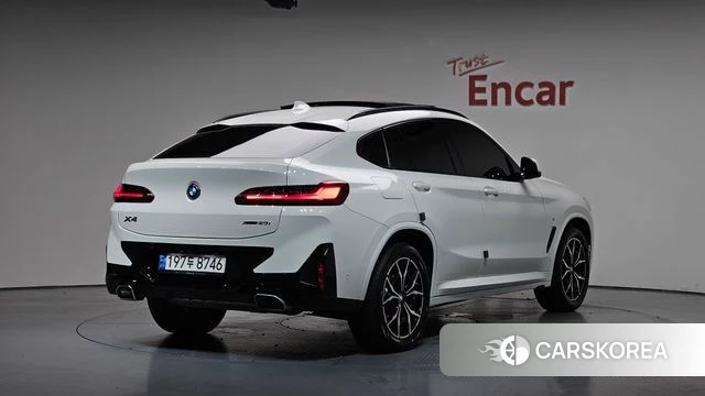 BMW X4 (G02) 2022 Белый из Кореи