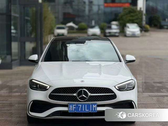 Mercedes-Benz Class C 2024 Белый из Китая