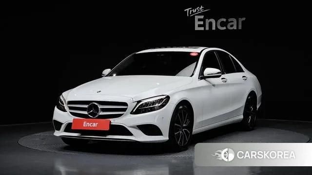 Mercedes-Benz C-Class W205 2020 Белый из Кореи