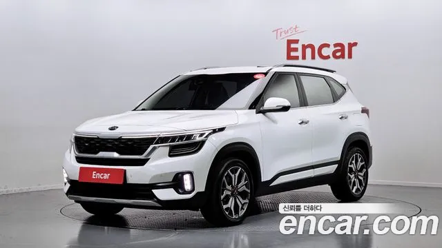 Kia Seltos 2019 Белый из Кореи