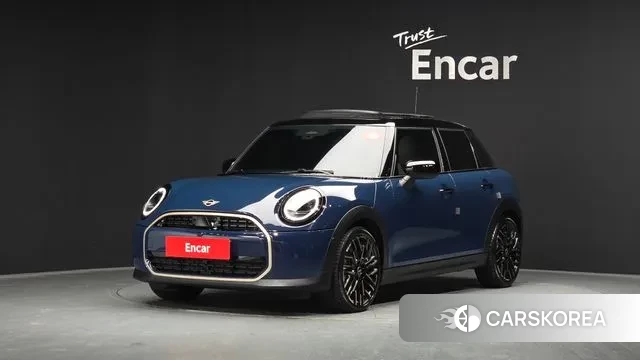 Mini Cooper C 4th generation 2025 Синий из Кореи