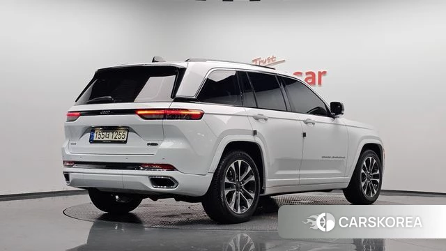 Jeep Grand Cherokee (WL) 2023 Белый из Кореи