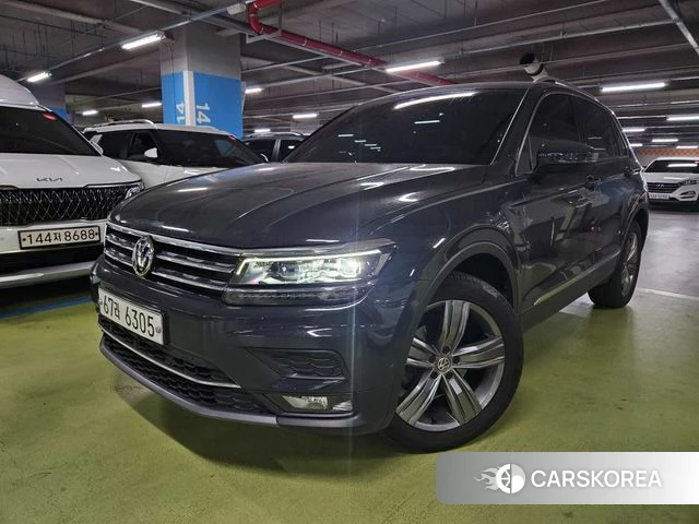 Volkswagen Tiguan second Generation 2018 Серый из Кореи