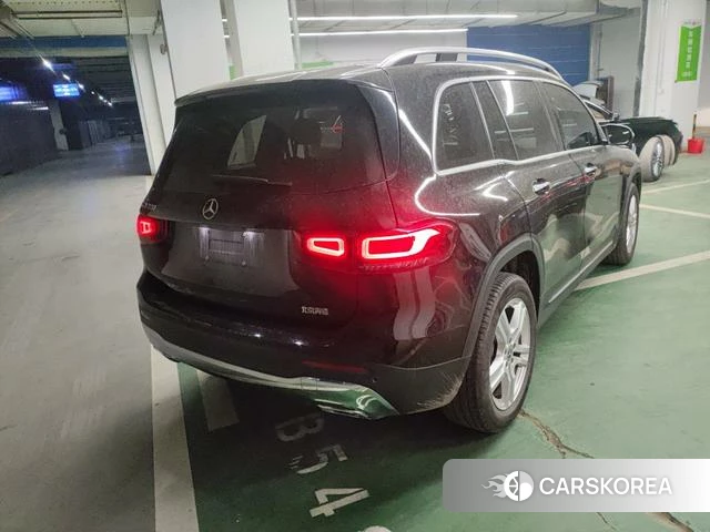 Mercedes-Benz GLB 2023 Черный из Китая