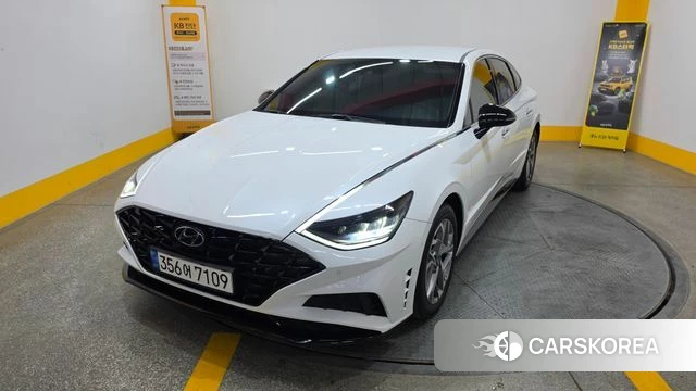 Hyundai Sonata (DN8) 2022 Белый из Кореи