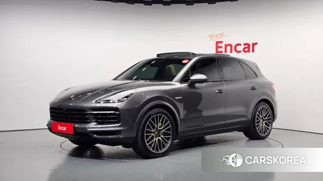 Porsche Cayenne (PO536) 2021 Серый из Кореи